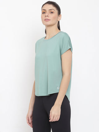 CLASSIC WOMEN GREEN DRI-FIT RELAXED FIT SOLID T-SHIRT