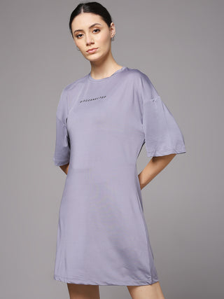 MKH Women FlowLong Sports Tee – Lightweight & Cooling Fabric