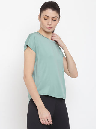 CLASSIC WOMEN GREEN DRI-FIT RELAXED FIT SOLID T-SHIRT