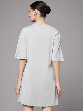 MKH Women AeroFlow LongLine Tee – Smooth Texture & Breathable Design