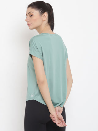 CLASSIC WOMEN GREEN DRI-FIT RELAXED FIT SOLID T-SHIRT