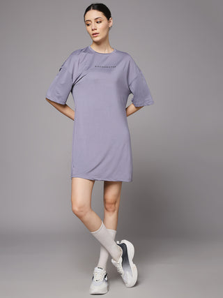 MKH Women FlowLong Sports Tee – Lightweight & Cooling Fabric
