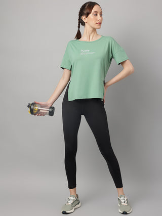 HUSTLE WOMEN GREEN DRI-FIT RELAXED FIT T-SHIRT