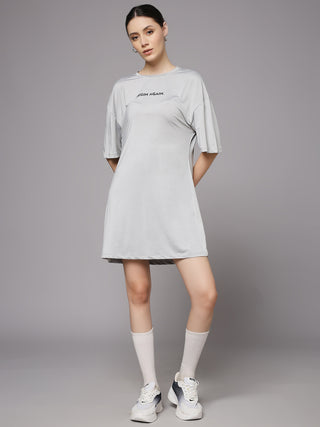 MKH Women AeroFlow LongLine Tee – Smooth Texture & Breathable Design
