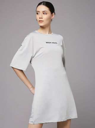 MKH Women AeroFlow LongLine Tee – Smooth Texture & Breathable Design