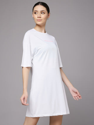 MKH Women MotionLong Training Tee – Lightweight Comfort & Flexibility