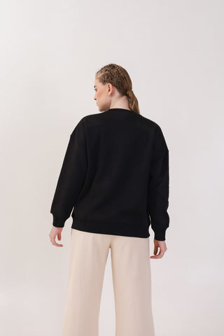 Amelia Black Sweatshirt