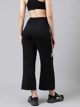 Women Black Mid-Rise Relaxed-Fit Dry Fit Track Pants