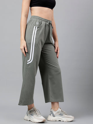 Women Green Mid-Rise Relaxed-Fit Dry Fit Track Pants