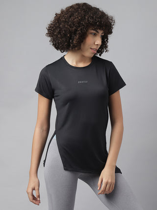 HUSTLE WOMEN BLACK DRI-FIT RELAXED FIT T-SHIRT